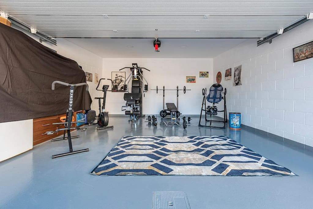 Appartamento 5 Stelle Piscina, Jacuzzi, Wifi - 2 Min Dal Mare Miami Playa Esterno foto