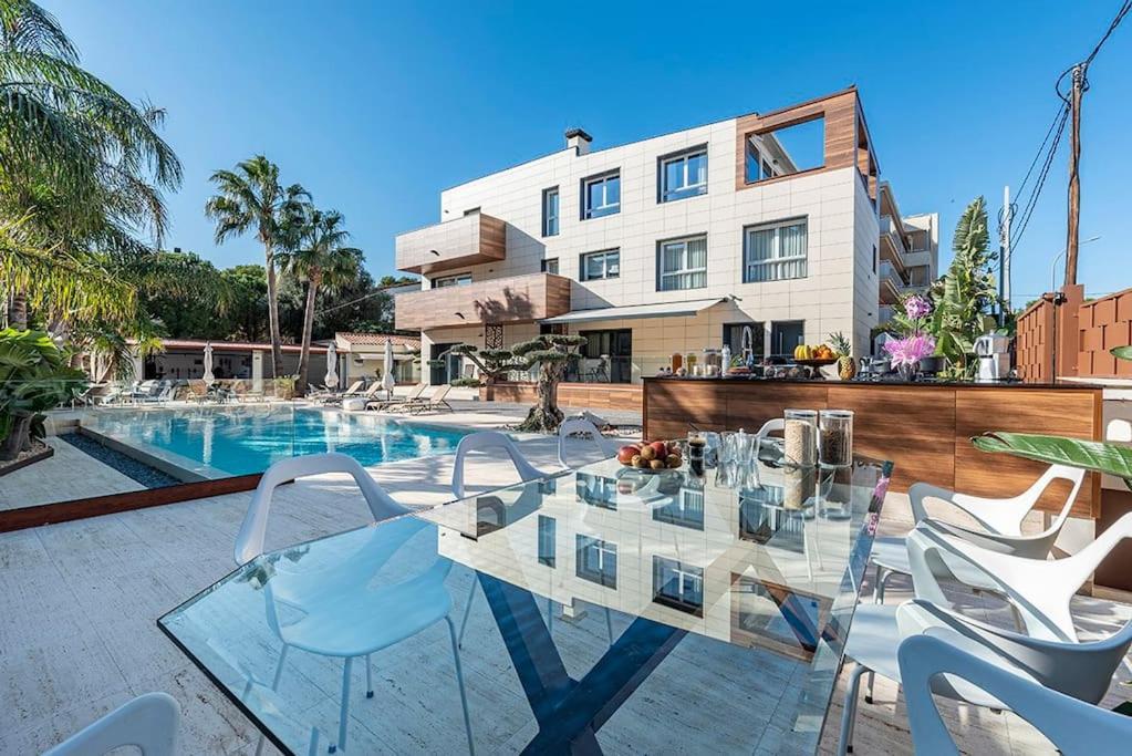 Appartamento 5 Stelle Piscina, Jacuzzi, Wifi - 2 Min Dal Mare Miami Playa Esterno foto