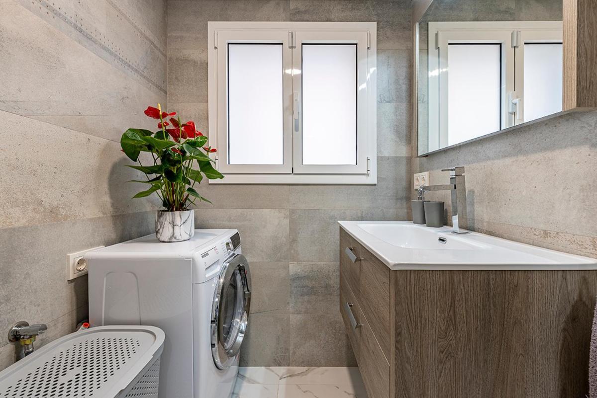 Appartamento 5 Stelle Piscina, Jacuzzi, Wifi - 2 Min Dal Mare Miami Playa Esterno foto
